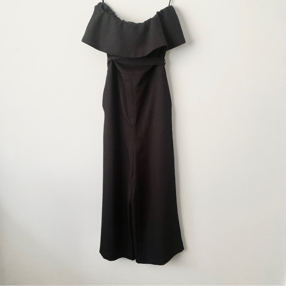 Aritzia Babaton Strapless Wide Leg Jumpsuit Black Romper Women SZ 8 - Picture 6 of 10